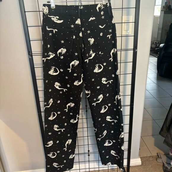 Zara The Trevor full length Off the Seas Black Jeans with White Mermaid Print - Picture 5 of 9